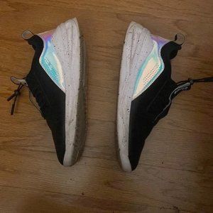 Clove Black Nursing Shoes Unisex Womens 9 , Mens 7.5 Slip On Comfort